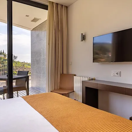 & Hotel Monchique