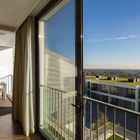 & Hotel 5*